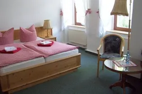 Hotel & Restaurant Vugelbeerschänk - Image 5