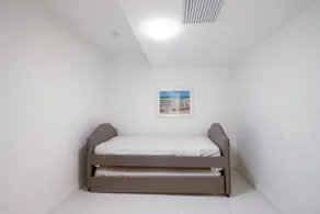 Pelicanstay At Collins Ave Miami Beach - Image 5