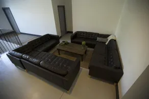 EBS Sydney Hostel - Image 4