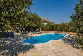 Familienorientierte tolle Villa mit Terrasse, Grill und privatem Pool - Image 1