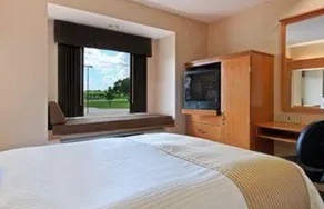 Microtel Inn & Suites Davis - Image 3