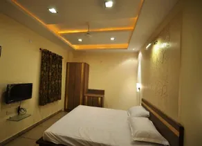 Hotel Angel - Image 3