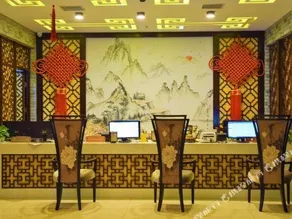 Donggong Holiday Hotel - Image 4