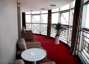 Xiangjiang International Hotel - Image 5