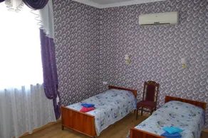 Orange Inn - Image 5