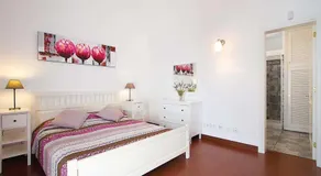 Sofia - Image 3