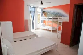 Hostel Laguna Park - Image 2