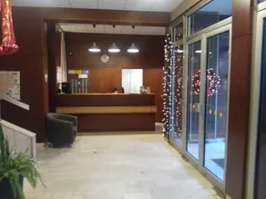 Mary-Ann Non-Stop Apartments - Image 4