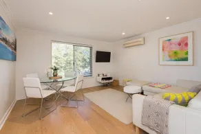 Cottesloe Beach Pines Apartment - Image 2