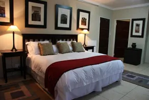 Le Gallerie Luxury Accommodation - Image 5