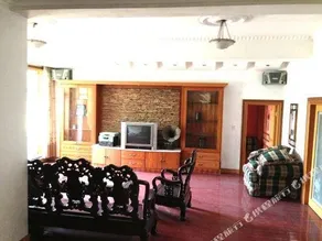 SHANLIHONG HOTEL - Image 2