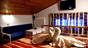 Katia's Attic - Image 2