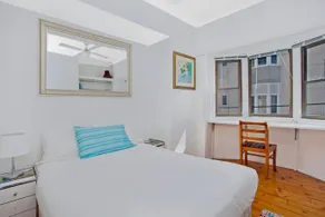 Beach House Manly Apartment 2 - Penthouse - Image 5