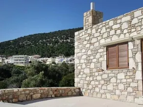 Greek House - Image 4
