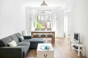 Leidseplein City Retreat - Image 2