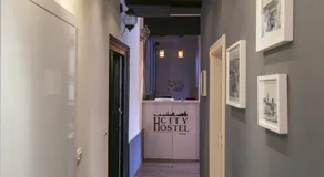 City Hostel Trogir - Image 4