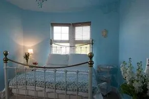 Teac Na Abhainn Cottage Bushmills - Image 3
