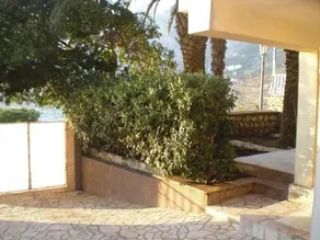Beach house 22 in Montenegro - Image 2