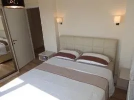 Panoramic Bosphorus View Cozy Apartment - Image 3