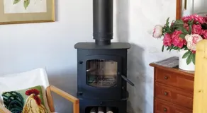 Les Glycines Bed & Breakfast - Image 3