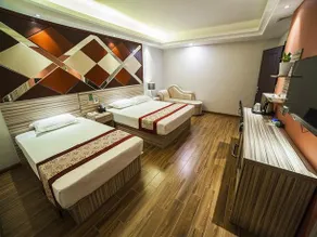 Jun Hotel Jiangsu Yancheng Tinghu District Jinying International Shopping Center - Image 1