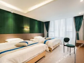 Quanfu Business Hotel - Image 3