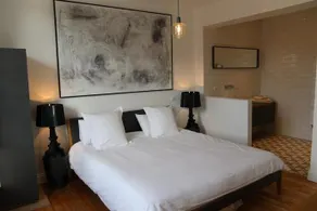 14 Broquedis Suites - Image 4