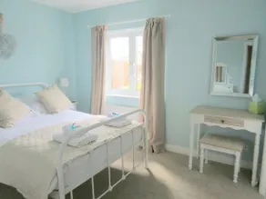 Henshaw House - Image 4