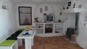 Cueva Casa Family Caves - Image 3