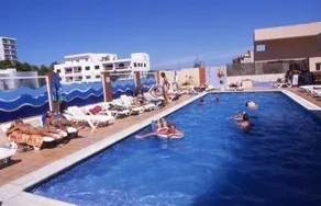 Apartamentos Blue Star - Image 3