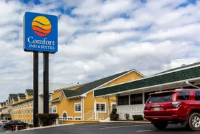 Comfort Inn & Suites Nashville Near Tanger Outlets I-24 Antioch - Image 2