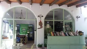 Harry's Paradise - Image 2