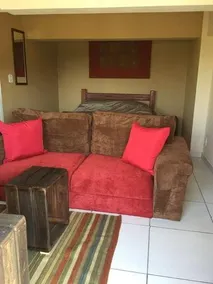 Luxury Gavea Bed and Breakfast - Image 2