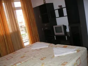 Family Hotel Germana Beach - Image 4
