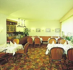 Bellevue - Image 4