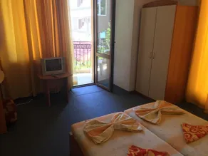 Family Hotel Danailov - Image 2