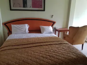 Matlat Hotel - Image 4