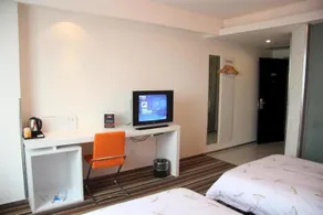 Ma'anshan Motel 168 - Hux North Road - Image 4