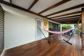 The Beach House Airlie Beach - Image 2