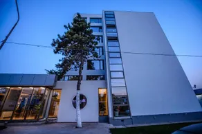 Hotel Turquoise - Image 2