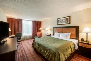 Chester Hotel & Conference Center - Image 3