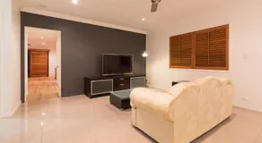 Entertainer's Dream at Gold Coast - Image 4