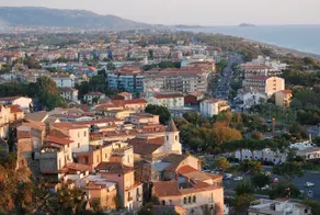 Scalea with sea views - Image 2