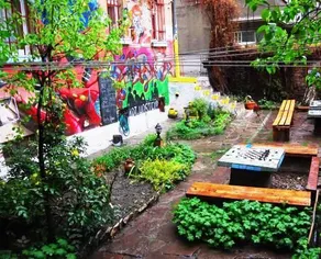 Art Hostel - Image 2