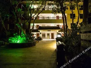Kangle Hot Spring Hotel - Image 3