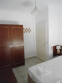 Leonidas Apartments - Image 2