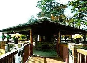 Lake Hamilton Resort - Image 3