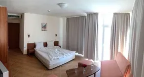 Hotel Eco Palace - Image 4