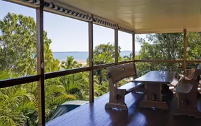 Round Hill Cottage - Image 5