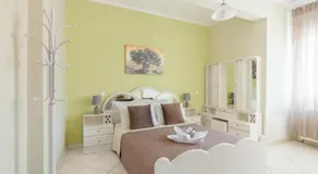 Panoramic View House - Image 3